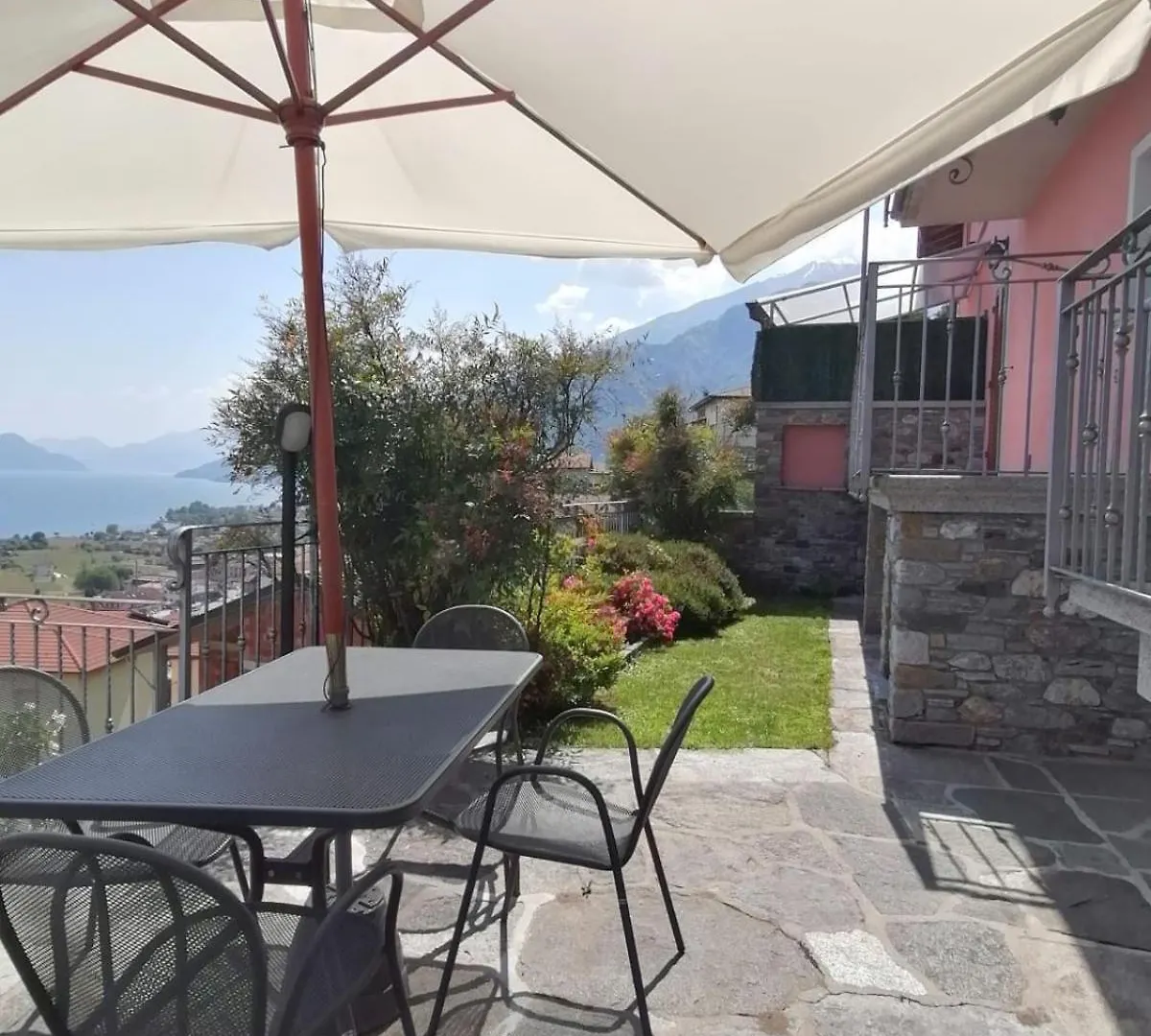 Lake View, Garden, Balcony In Gravedona - Larihome A61 Consiglio di Rumo